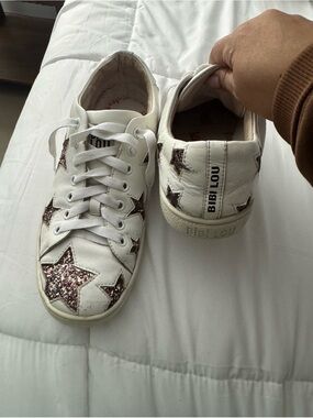Bibi Lou Women’s White Sneakers with Pink Glitter Stars